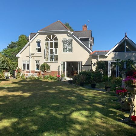 Heatherdene House Corfe Mullen Buitenkant foto