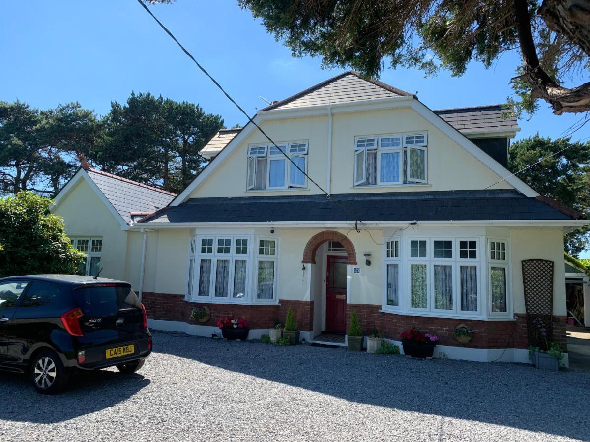 Heatherdene House Corfe Mullen Buitenkant foto