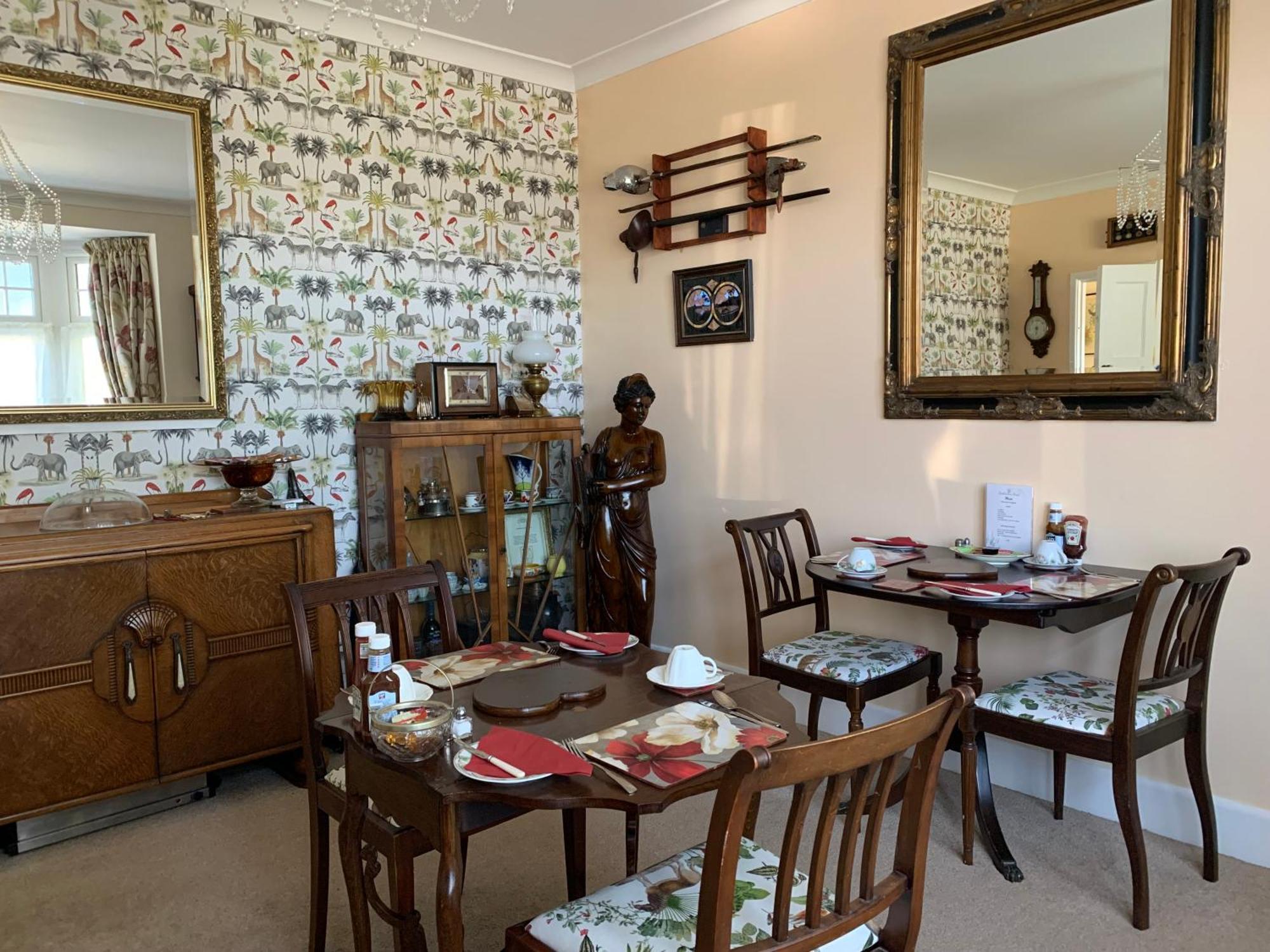 Heatherdene House Corfe Mullen Buitenkant foto