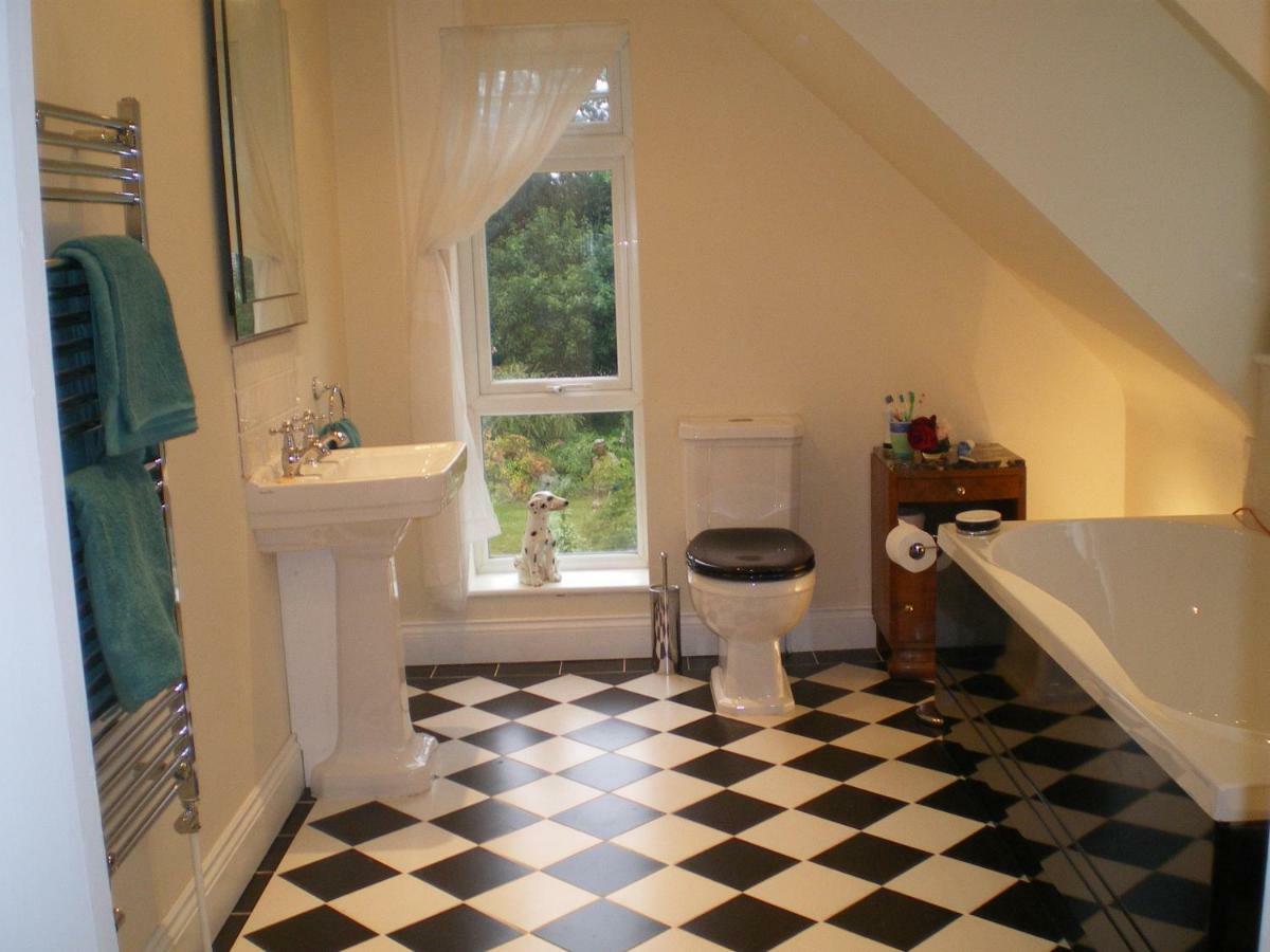 Heatherdene House Corfe Mullen Buitenkant foto